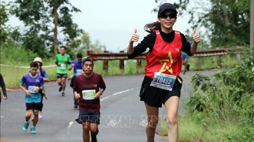 Over 1,500 runners compete at Son Tra Run Challenge 2023